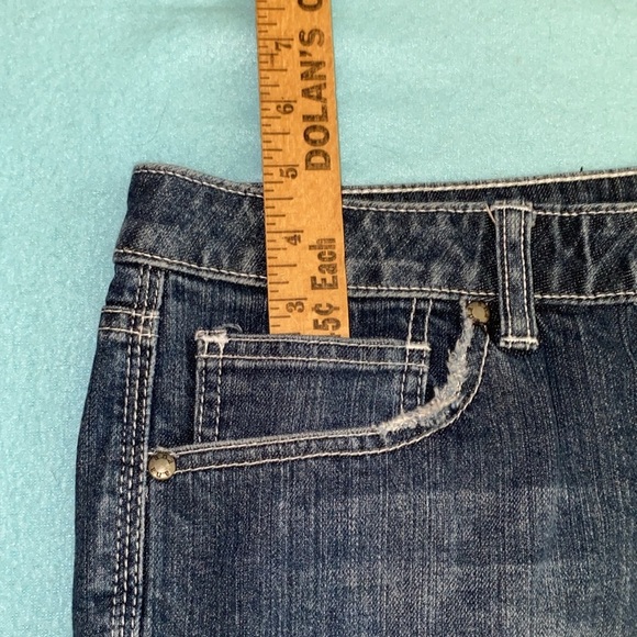 A.N.A A New Approach capri denim blue with white accent stitching size 12 - Picture 11 of 12